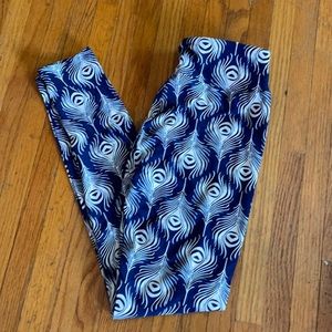 LuLa Roe Peacock print leggings